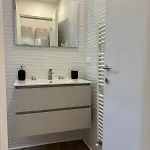 Marsaglia 1 アパート *